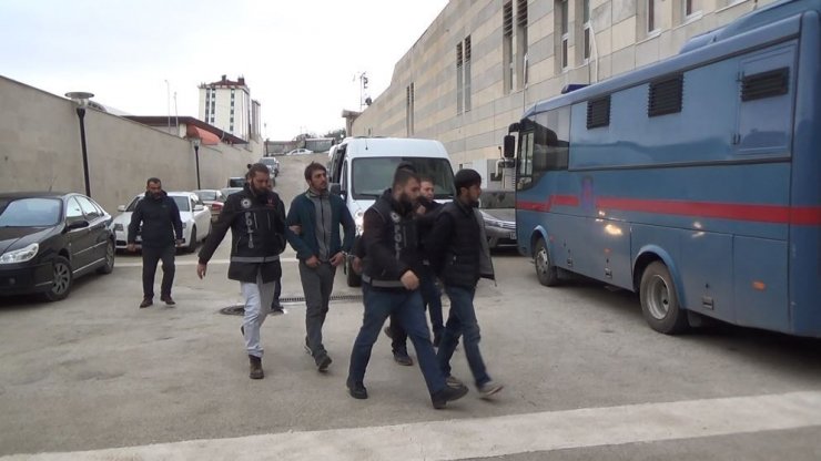 Elazığ’da uyuşturucu tacirlerine operasyon:4 tutuklama