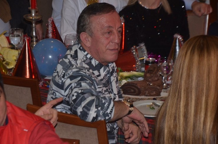 Ali Ağaoğlu, " Bulunduğumuz coğrafya ateşten bir çember"