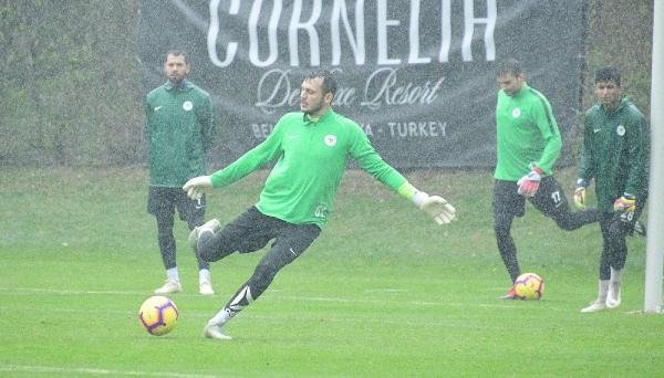 Atiker Konyaspor şut ve gol çalıştı