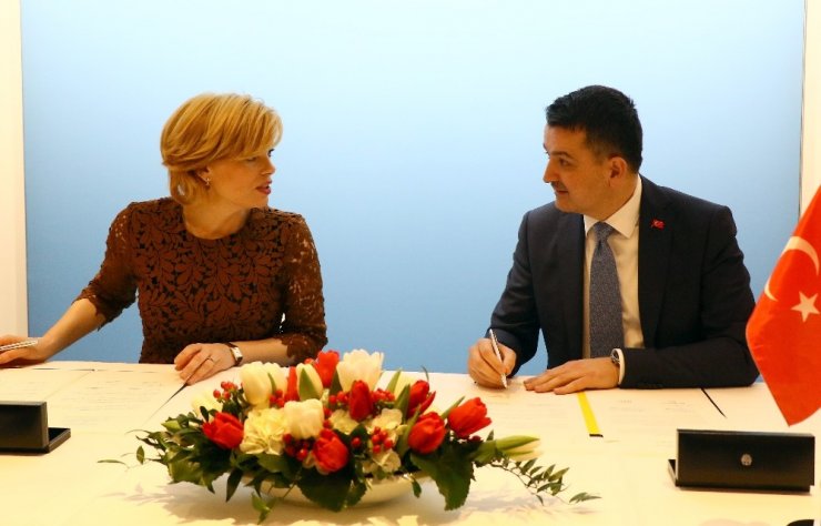 Türkiye ve Almanya arasında tarım alanında işbirliği mutabakat zaptı imzalandı
