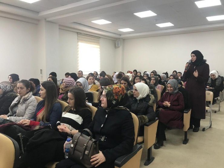 Suriyeli öğrencilerle ilgili değerlendirme toplantısı yapıldı