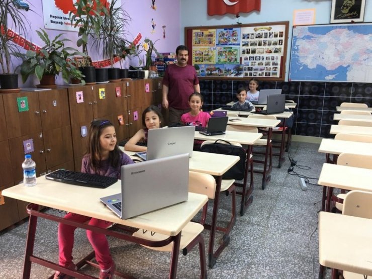 Türkiye İhsan Yener Klavye Şampiyonasında Afyonkarahisar rüzgarı