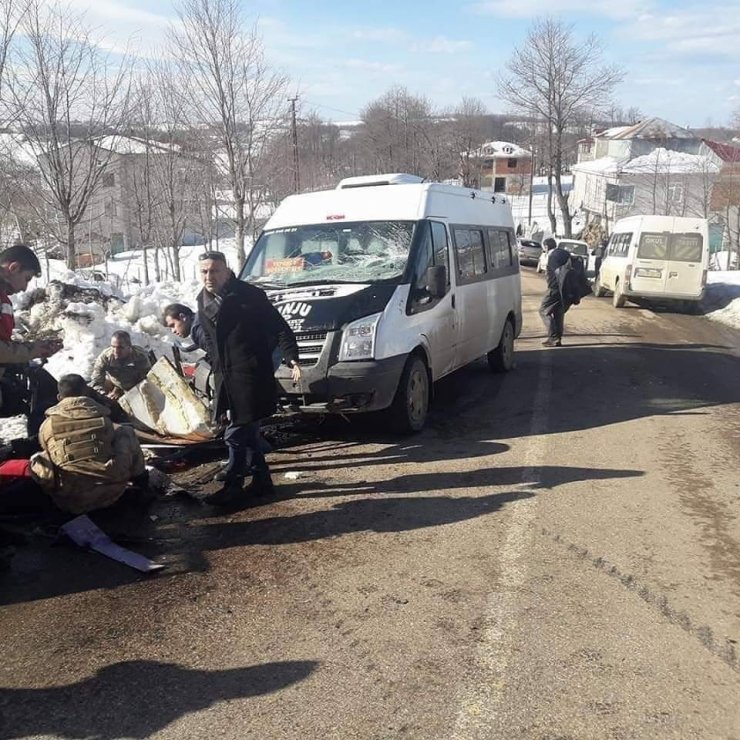 Ordu’da minibüsle patpat çarpıştı: 1 ölü, 1 yaralı