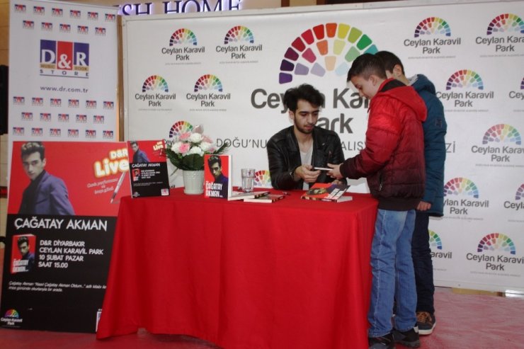 Çağatay Akman’dan yeni şarkı müjdesi