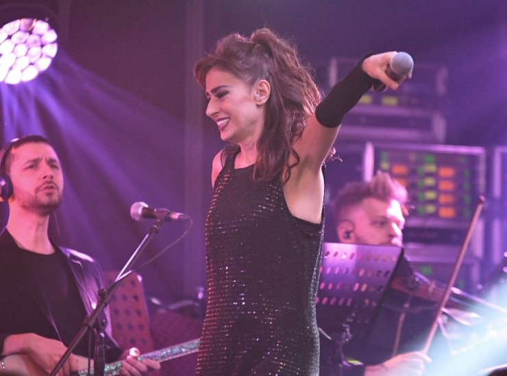 Uludağ’da Yıldız Tilbe rüzgarı