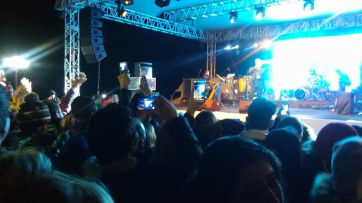 Kuşadası’nda Sevgililer Günü’ne özel aşk şarkıları konseri