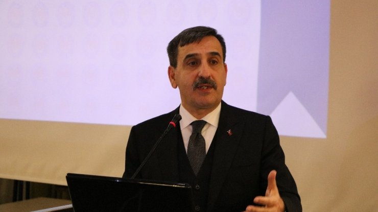 Türkiye Kamu-Sen Genel Başkanı Önder Kahveci;