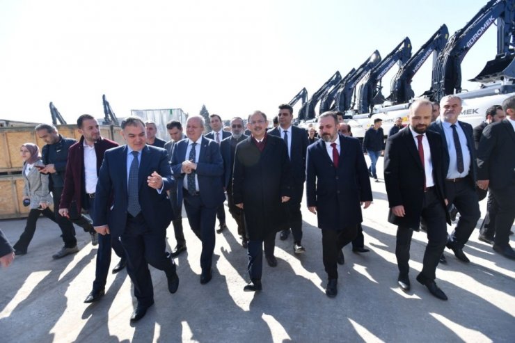Mehmet Özhaseki: "Sonuna kadar yerli sanayiyi desteklemeye devam edeceğiz”
