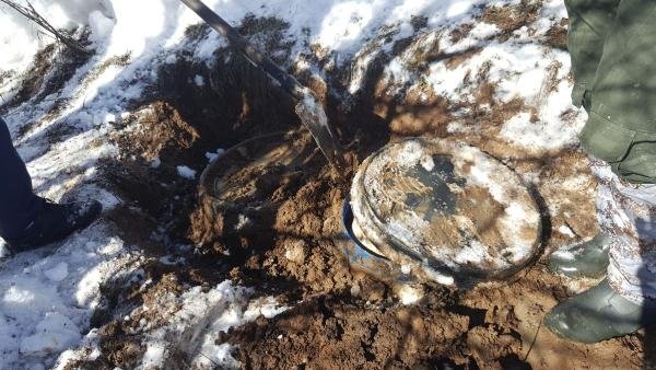 Bitlis'te PKK'ya ait 3 sığınak tespit edildi