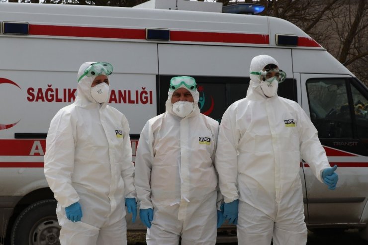 Bolu’da tavuk kesimhanesinde çalışan 12 işçi kimyasal maddeden zehirlendi