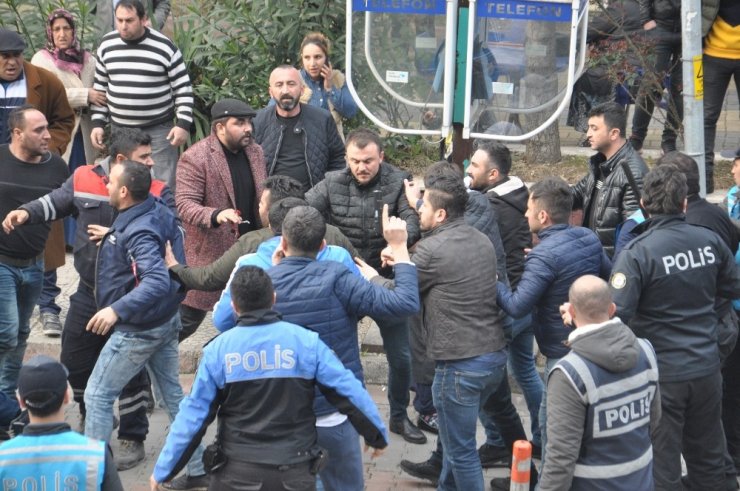 Gazeteciye adliye çıkışı silahlı saldırı