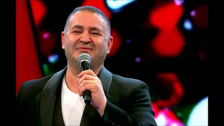 İki ünlü komedyen aynı albümde