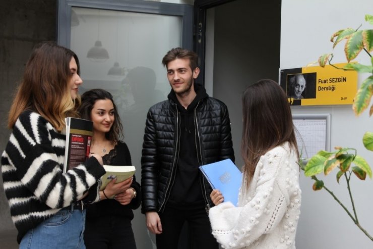 Kapadokya Üniversitesi Fuat Sezgin dersliği açtı