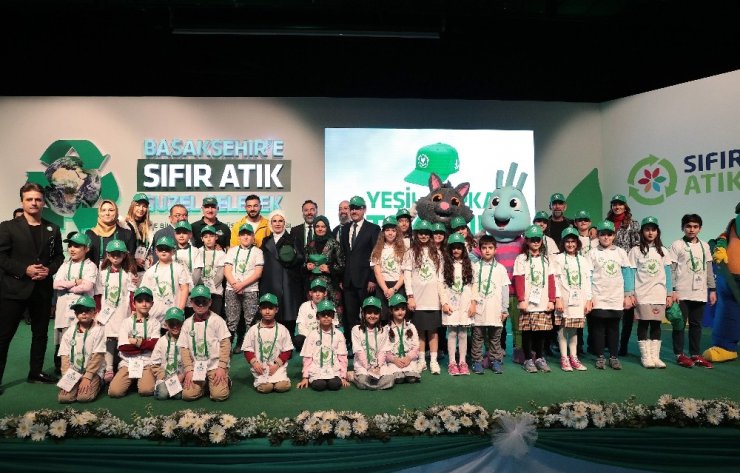 Emine Erdoğan: "Bir buçuk yıl içinde sıfır atık projesi kapsamında 42 milyon ağacın kesilmesi önlendi”