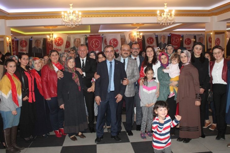 MHP İl Başkanı Aydın, Tosya ilçesini ziyaret etti