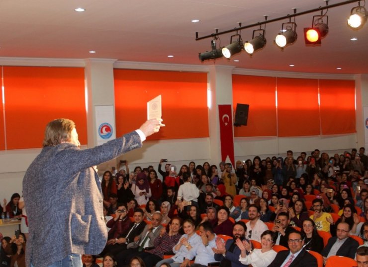 Selami Şahin’in öğrencilerle duygusal buluşması