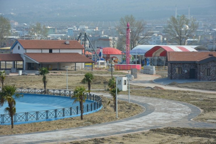 Vakıfköy Kent Park ve Spor Tesisi 7’den 70’e herkesi cezbedecek