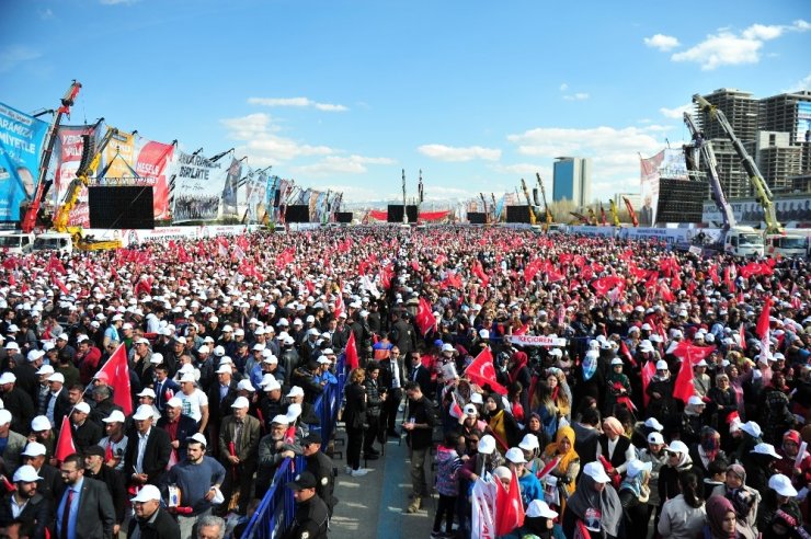 Cumhurbaşkanı Erdoğan: "Bu seçim milli irade yüzsüzleri için yolun sonu olacak"