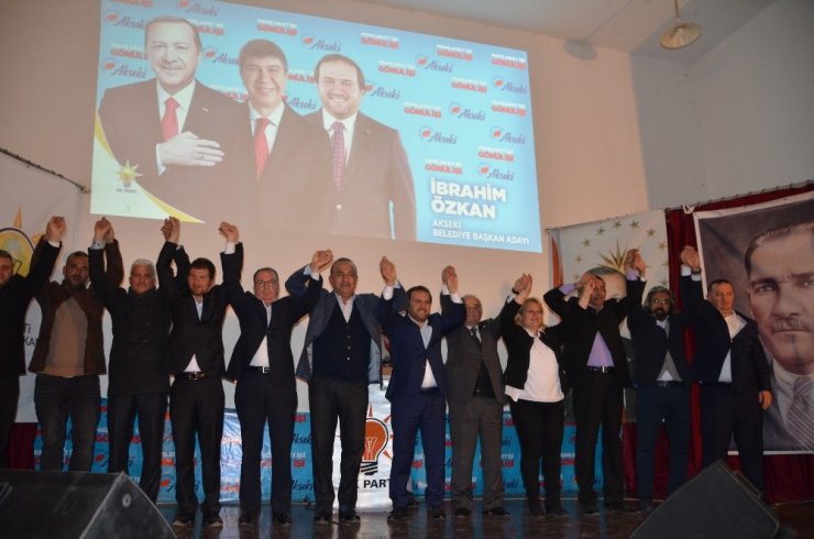 Dışişleri Bakanı Çavuşoğlu Akseki’de vatandaşlara seslendi