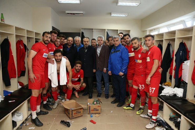 Aktaş: “Daha önce maça gitmeyenler en ateşli Bursasporlu oldu”