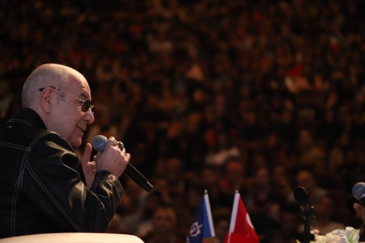 Mazhar Alanson, üniversite öğrencileriyle buluştu