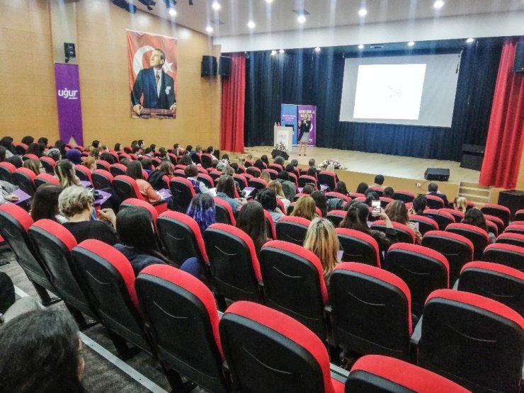 Okul öncesi eğitiminde farklı yaklaşımlar İzmir’de tartışıldı