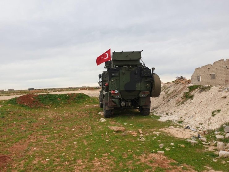 Milli Savunma Bakanlığı: "Tel Rıfat bölgesinde ateşkesi sağlamak, istikrarı temin etmek ve unsurlarımıza yapılan saldırıları önlemek maksadıyla, daha önce varılan mutabakat çerçevesinde, Türk Silahlı Kuvvetleri ve Rus Silahl