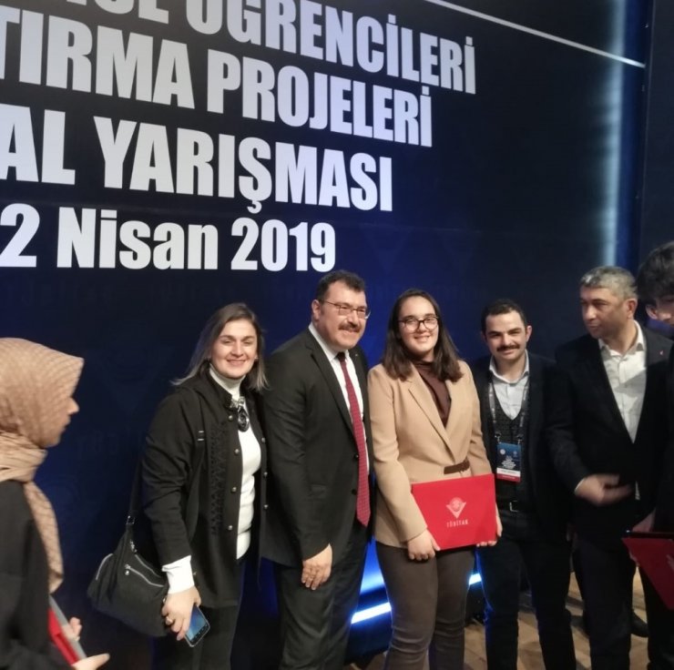 Düzceli öğrenci matematik alanında Türkiye 3. oldu