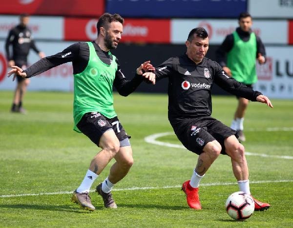 Beşiktaş'ta Sivasspor hazırlıkları sürüyor
