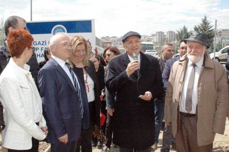 Gazi Tıp Fakültesi 40. yaşını fidan dikerek kutladı