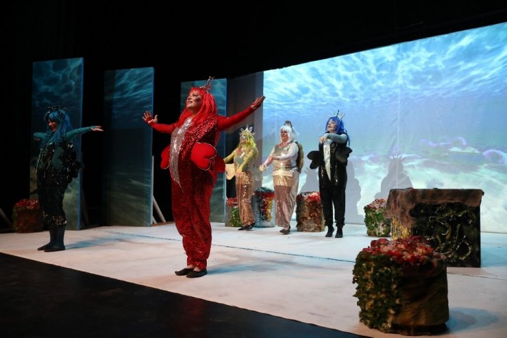 Denizli’de 3. Ulusal Çocuk Tiyatrosu Şenliği başladı