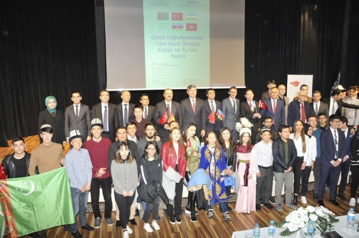 Türk-İslam Dünyası Kültür ve Turizm Paneli gerçekleştirildi