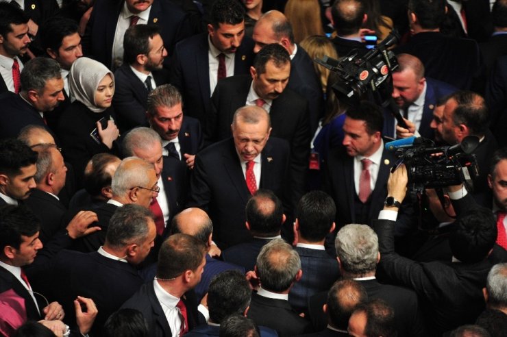 Cumhurbaşkanı Erdoğan’dan kabine değişikliği açıklaması
