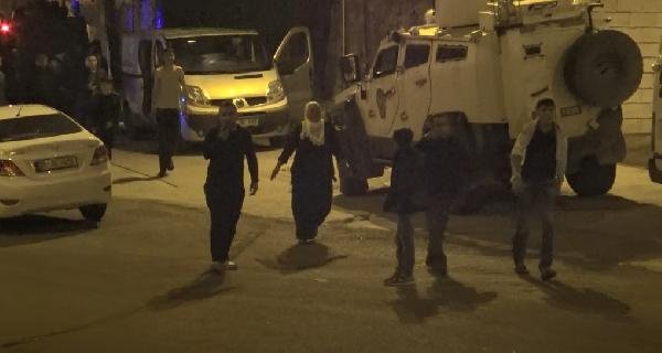 Diyarbakır’da aileler arasında bahçe kavgası: 4 yaralı