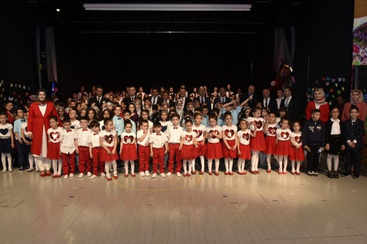 Gümüşhane’de 23 Nisan Ulusal Egemenlik ve Çocuk Bayramı kutlamaları