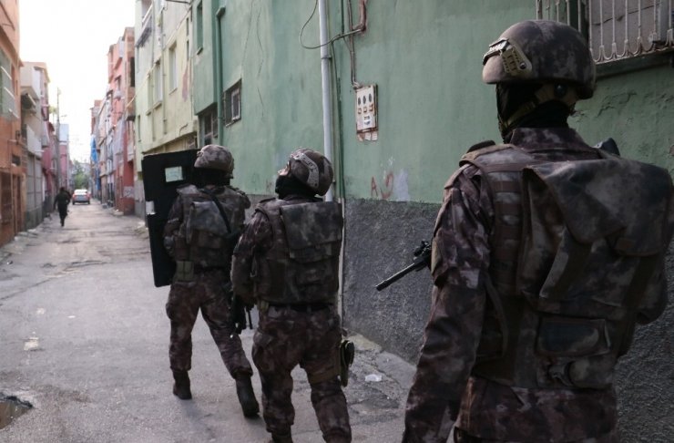 Adana’da PKK operasyonu: 5 gözaltı