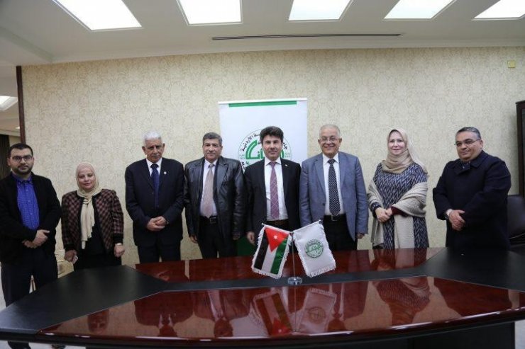 7 Aralık Üniversite ile Ürdün Üniversitesi arasında iş birliği protokolü