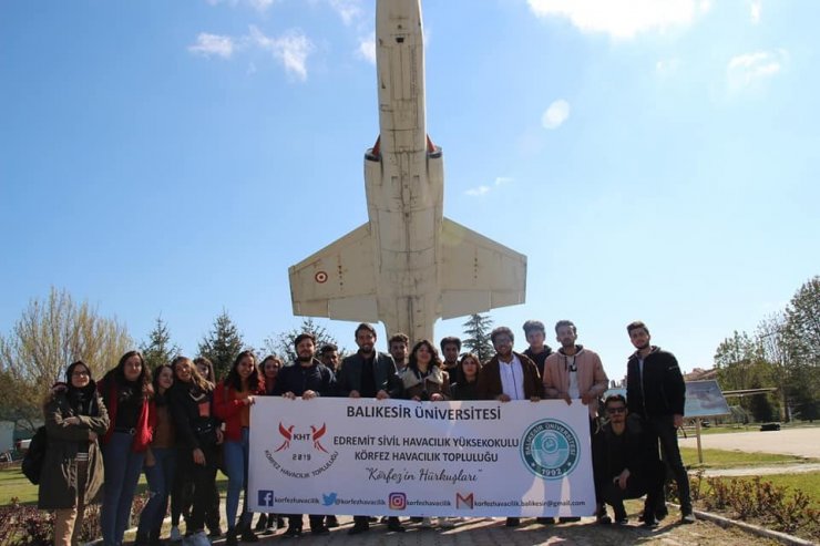 Genç havacılar Eskişehir’i ziyaret etti