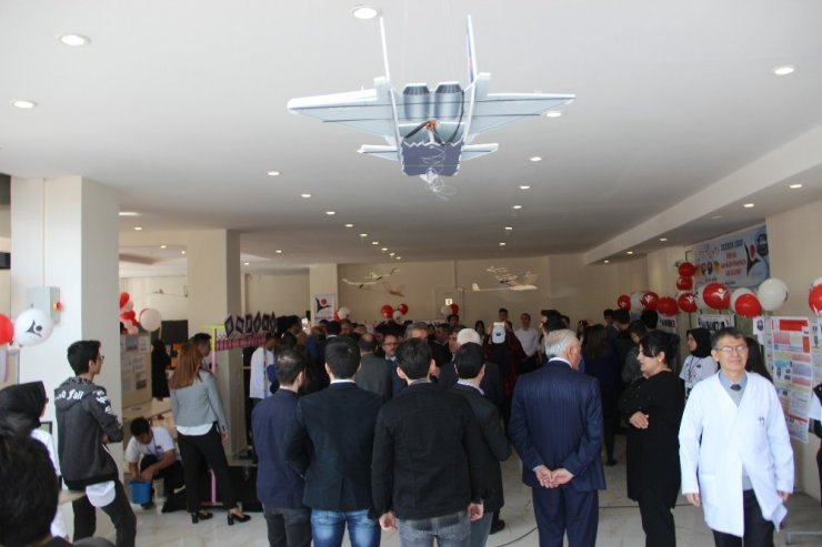 Erzurum lisesinde TÜBİTAK Bilim Fuarı açıldı