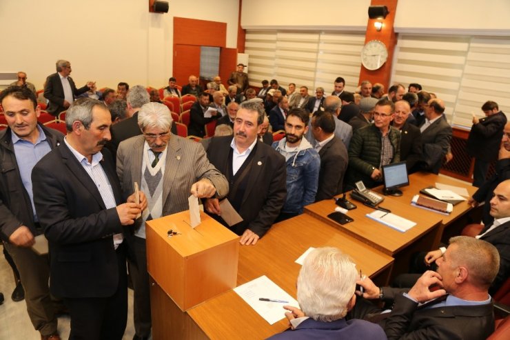 Gümüşhane KHB Birlik Encümenine üye seçimi yapıldı