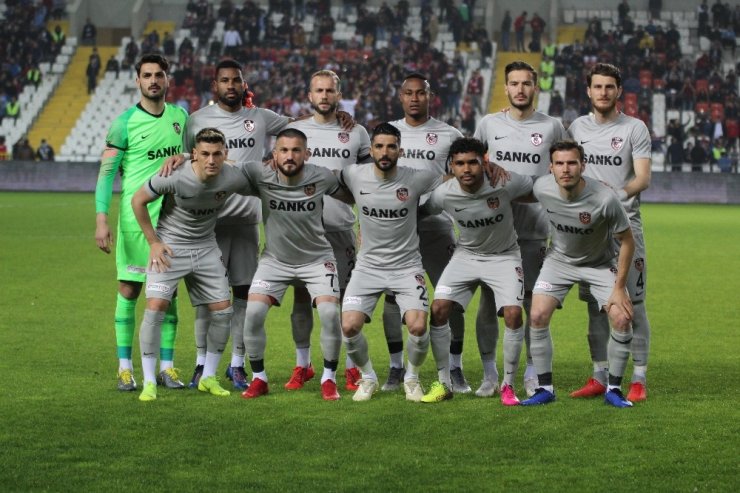Gazişehir’in gözü Play-Off’ta