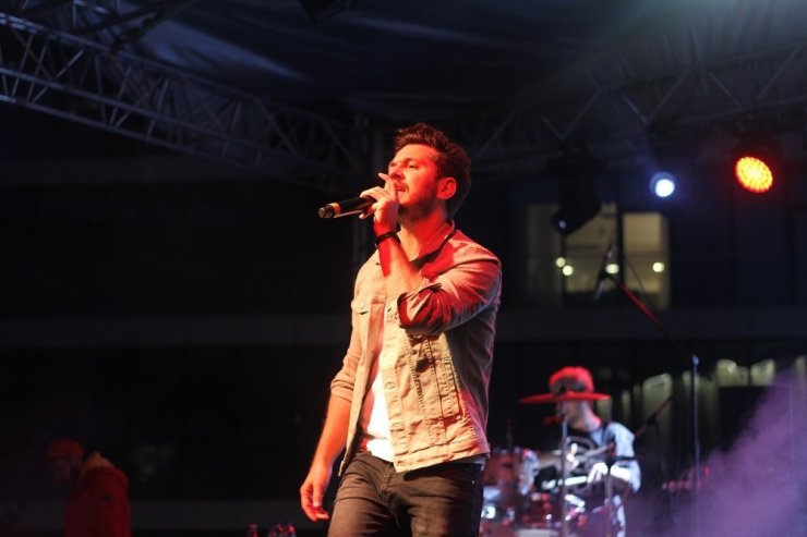 Kolpa Grubu, 14 Burda’da Bolulularla buluştu