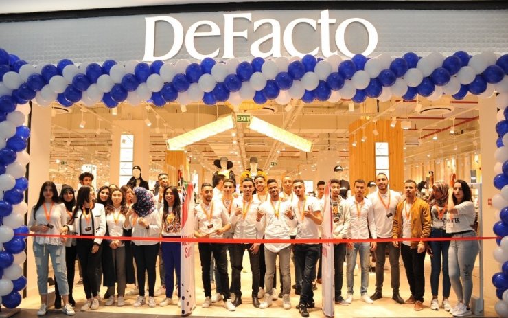 DeFacto Fas’ta pazar liderliğine oynuyor