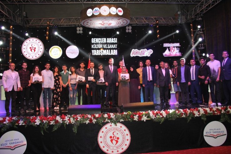 Gençler Arası Kültür ve Sanat Yarışmaları Mersin’de başladı