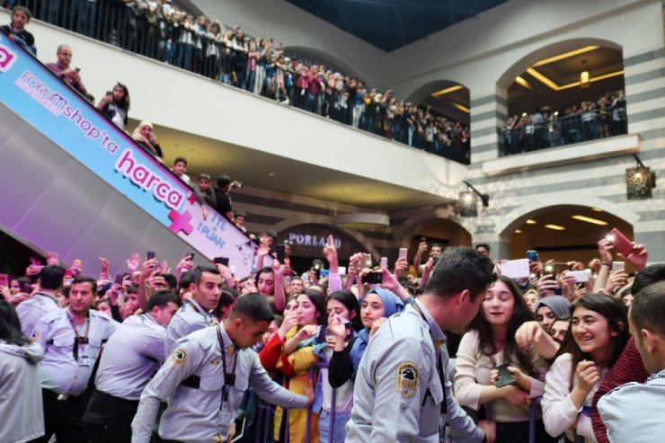 Diyarbakır’da Oğuzhan Koç izdihamı