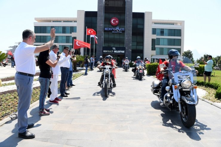 Antalya’da motosiklet korteji