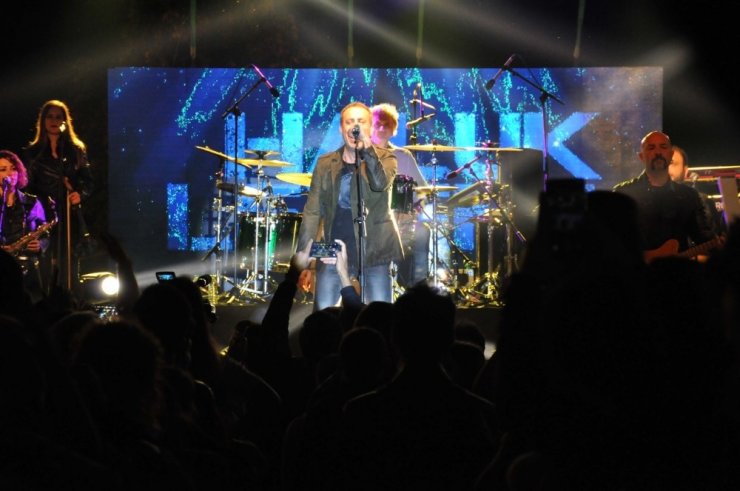 Haluk Levent Samsun’u salladı