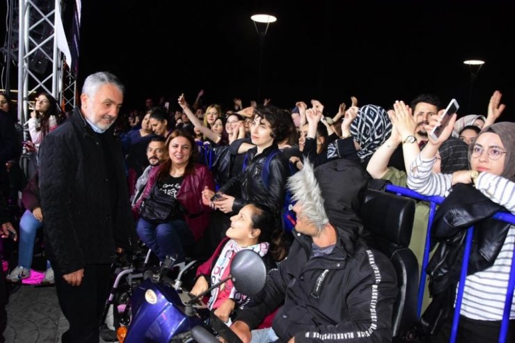 Haluk Levent Samsun’u salladı