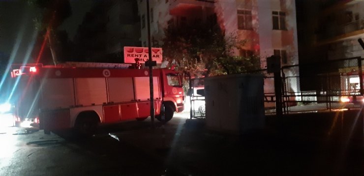 Antalya’da polis merkezi yanındaki trafo patladı