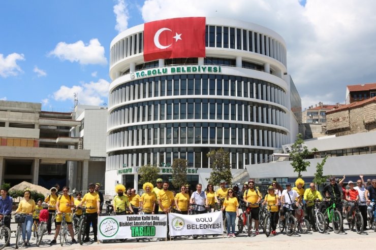 Başkan Özcan’dan, Arılar Varsa Yarınlar Var projesine destek